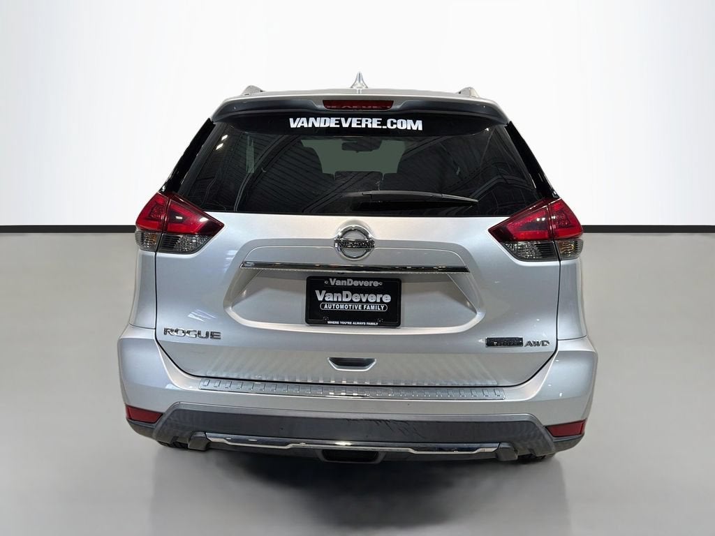 2019 Nissan Rogue S