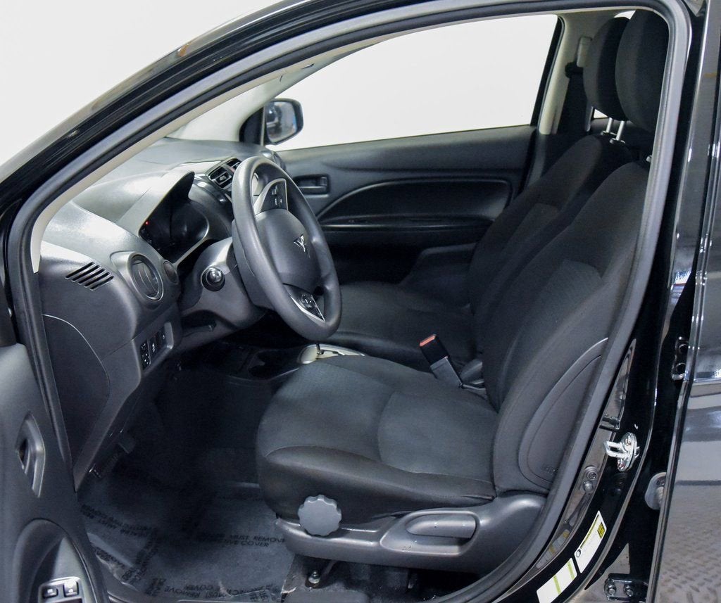 2023 Mitsubishi Mirage G4 ES