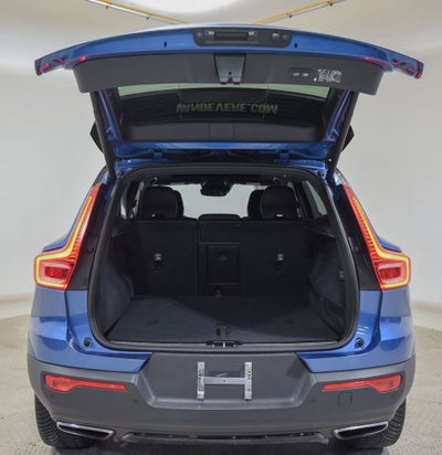 2020 Volvo XC40 R-Design