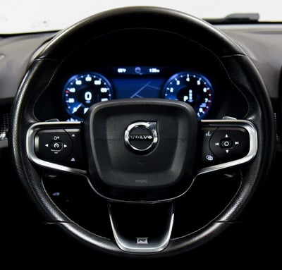 2020 Volvo XC40 R-Design