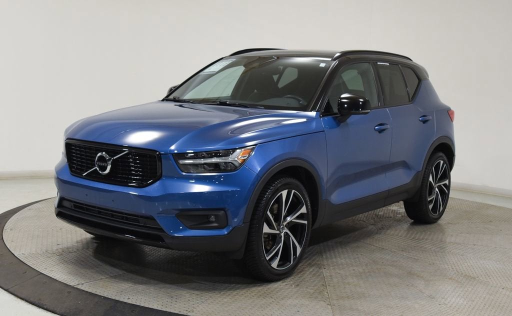 2020 Volvo XC40 R-Design