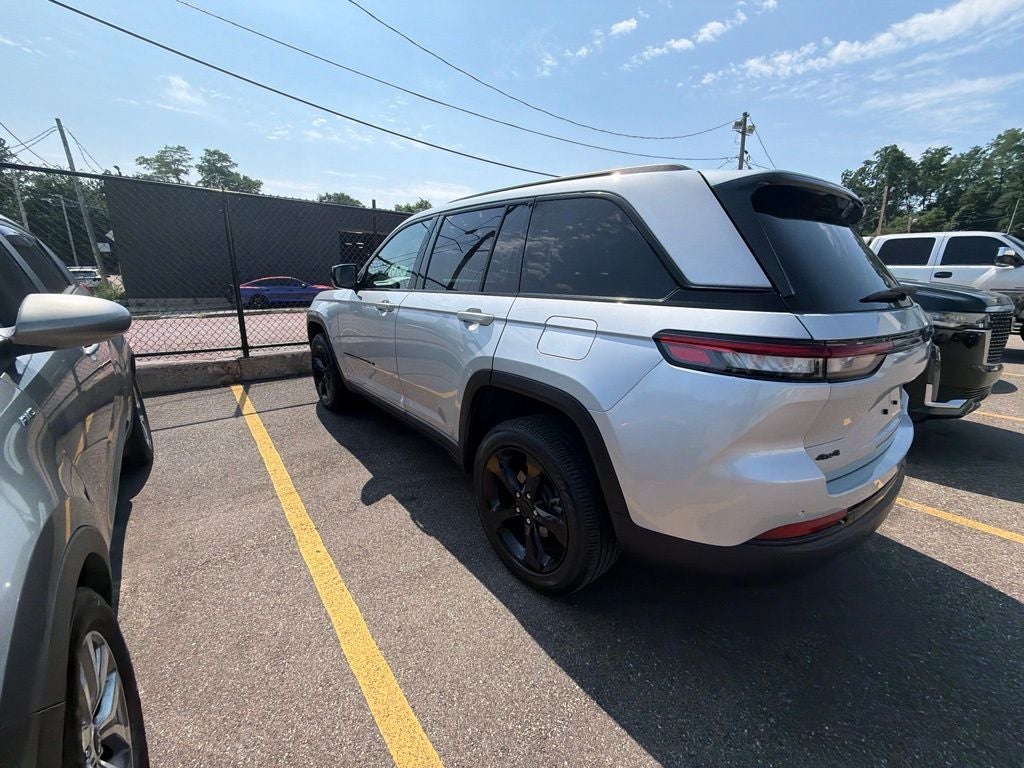 2024 Jeep Grand Cherokee Altitude