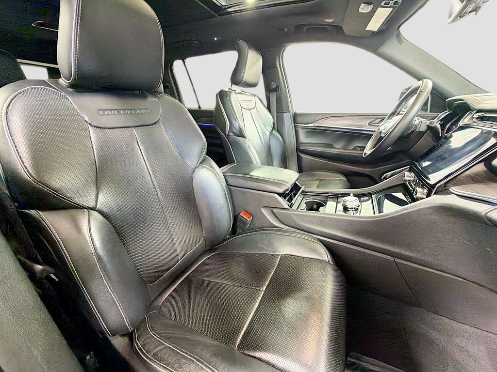 2022 Jeep Grand Cherokee L Overland