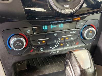 2018 Ford Focus Titanium