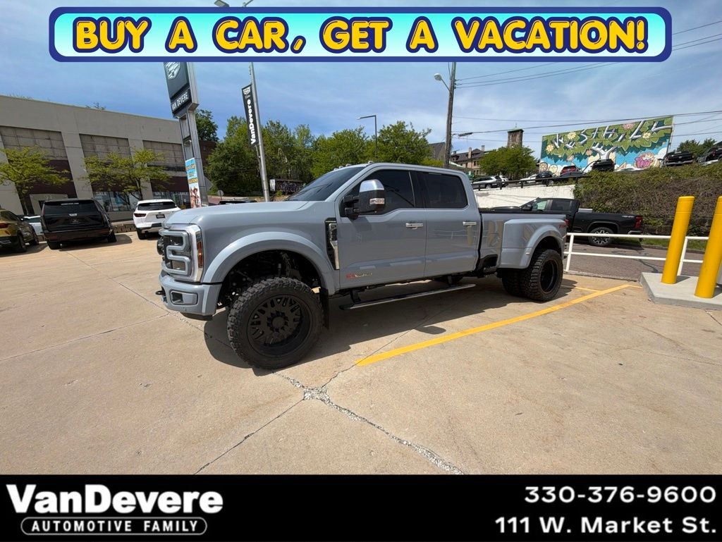 2025 Ford F-450SD Platinum DRW