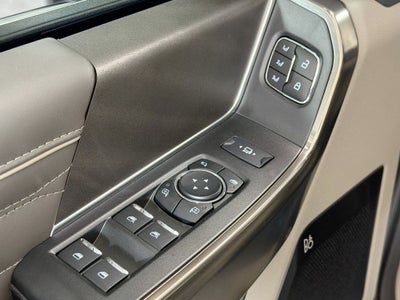 2025 Ford F-450SD Platinum DRW