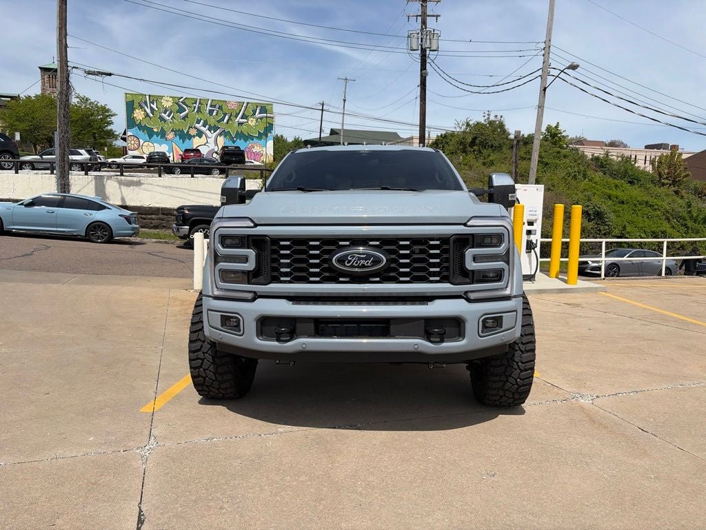 2025 Ford F-450SD Platinum DRW