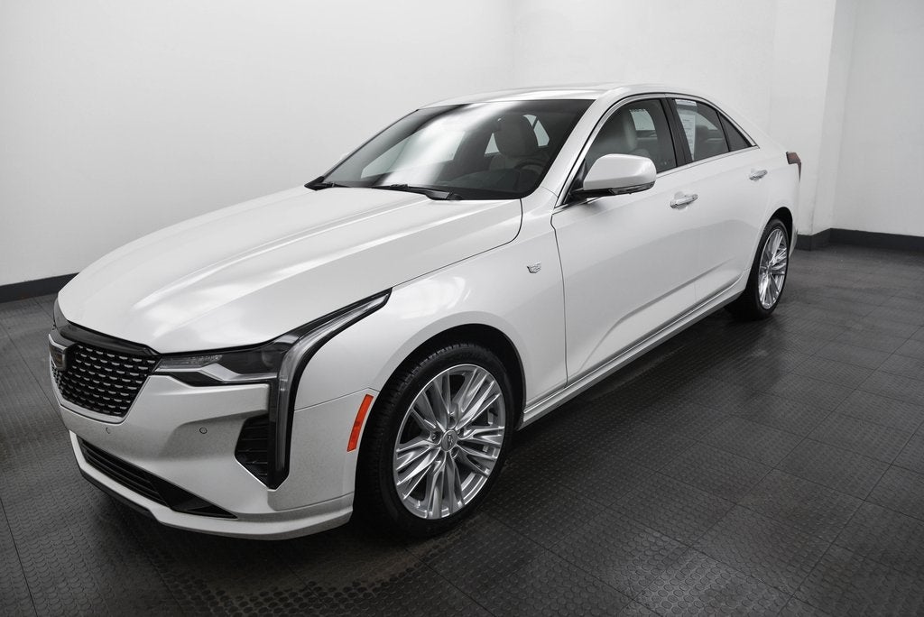 2022 Cadillac CT4 Premium Luxury
