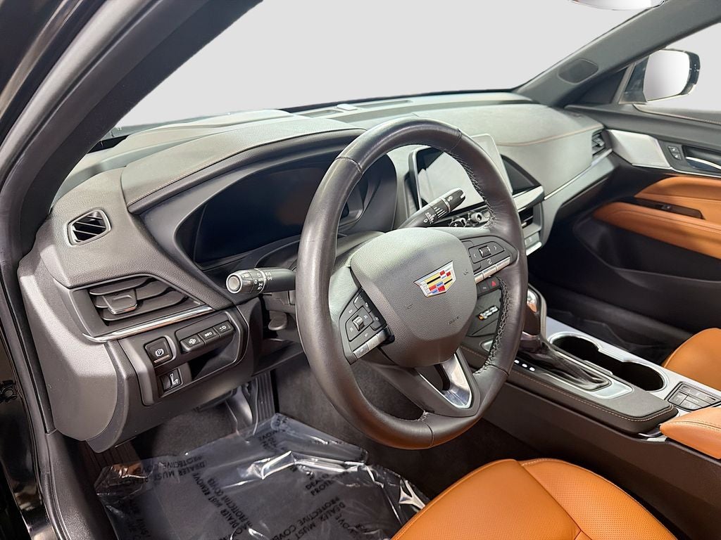 2022 Cadillac CT4 Premium Luxury