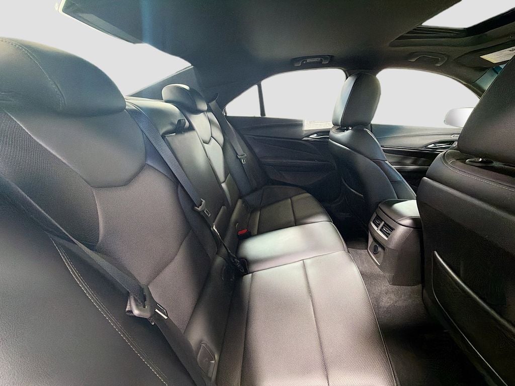 2023 Cadillac CT4 Premium Luxury
