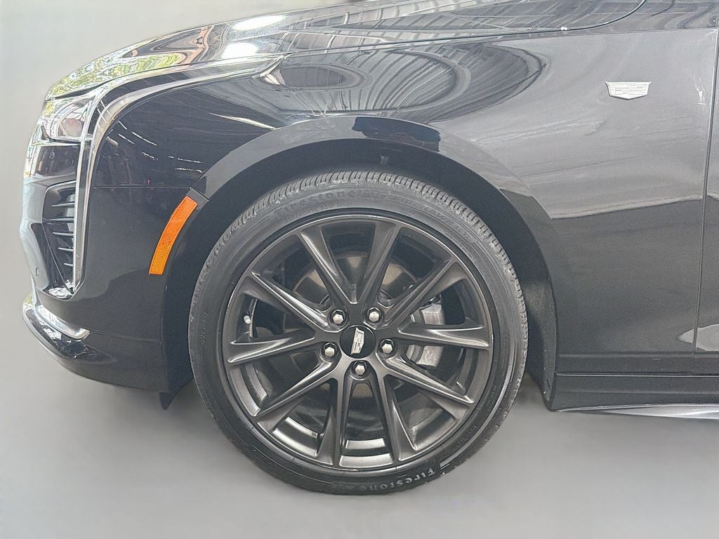 2023 Cadillac CT4 Sport