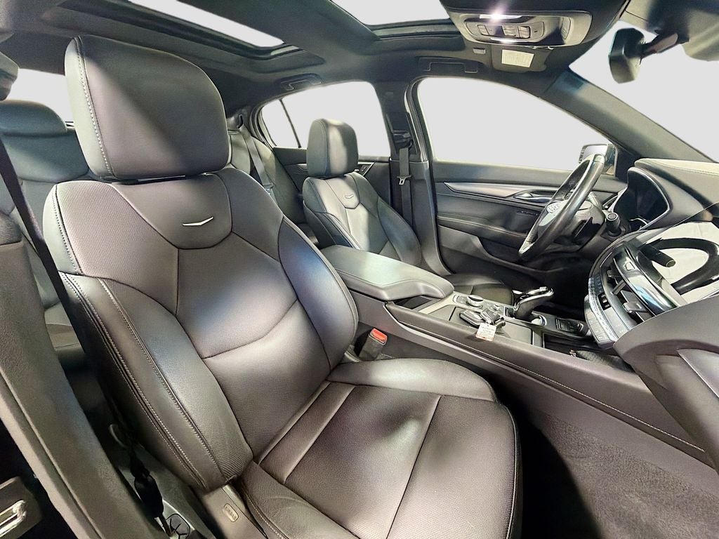 2022 Cadillac CT5 Premium Luxury