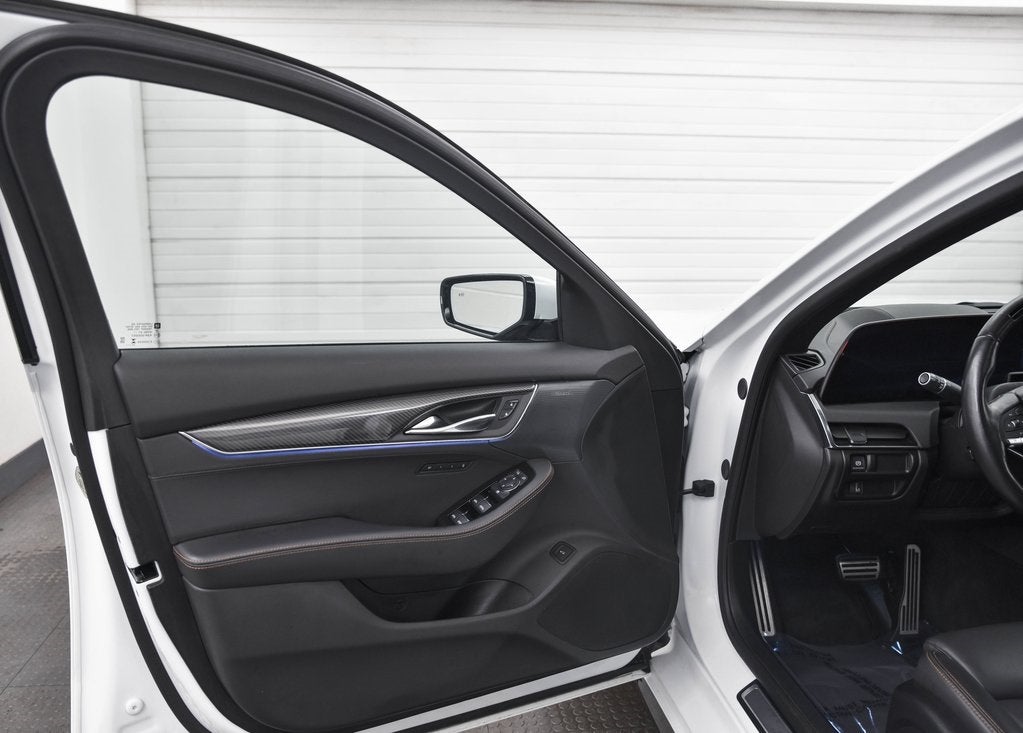 2025 Cadillac CT5 Sport