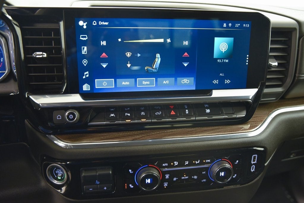 2023 Chevrolet Silverado 1500 LT LT1