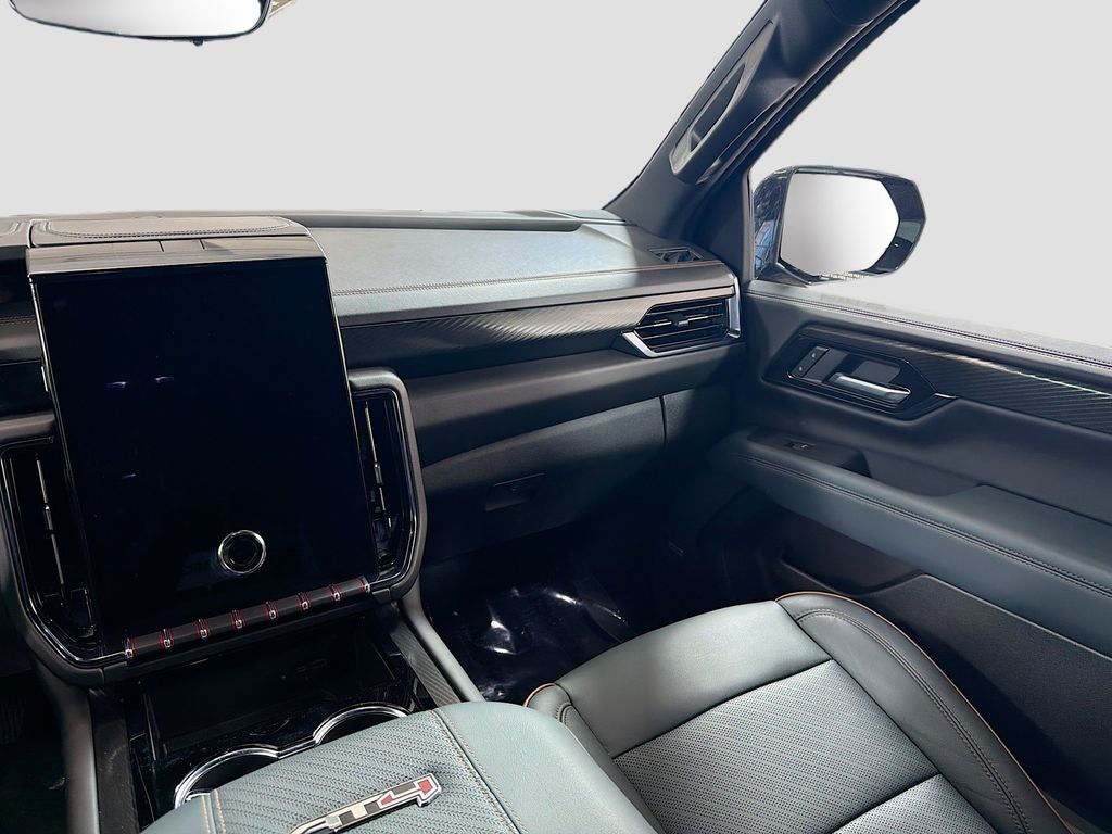 2025 GMC Yukon AT4