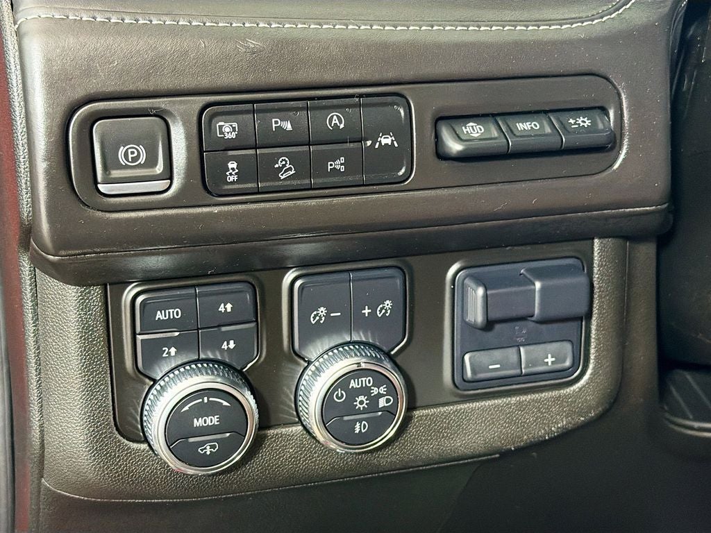 2023 GMC Yukon Denali Ultimate