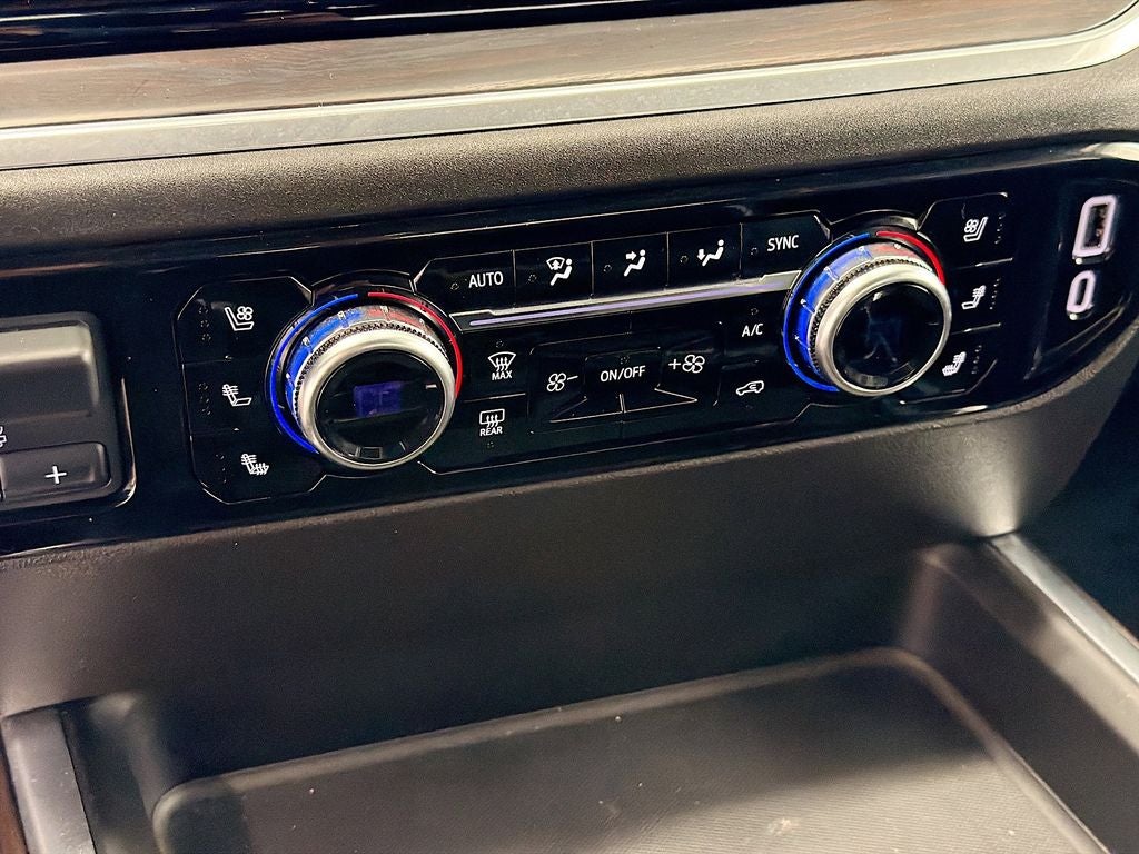 2025 GMC Sierra 2500HD SLT