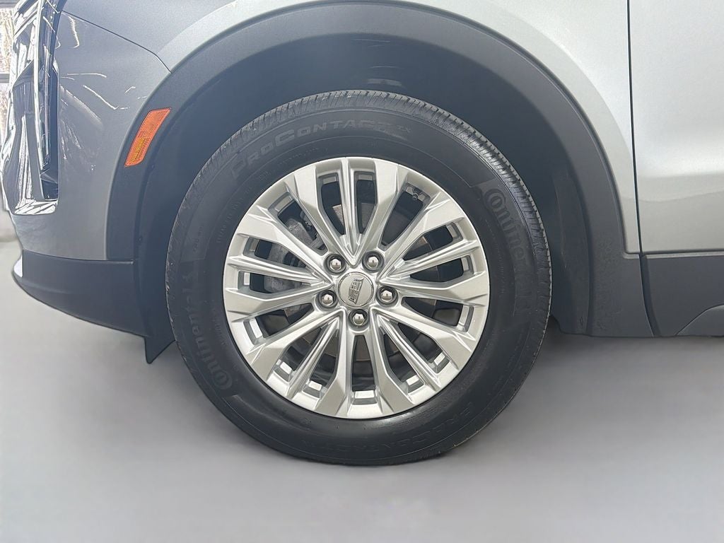 2024 Cadillac XT4 Luxury