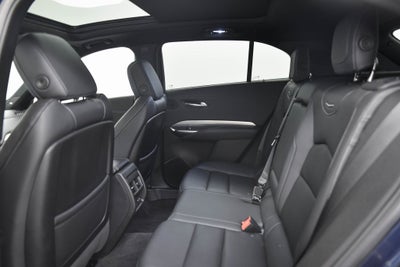 2022 Cadillac XT4 Premium Luxury