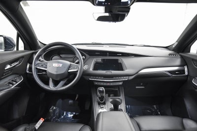 2022 Cadillac XT4 Premium Luxury
