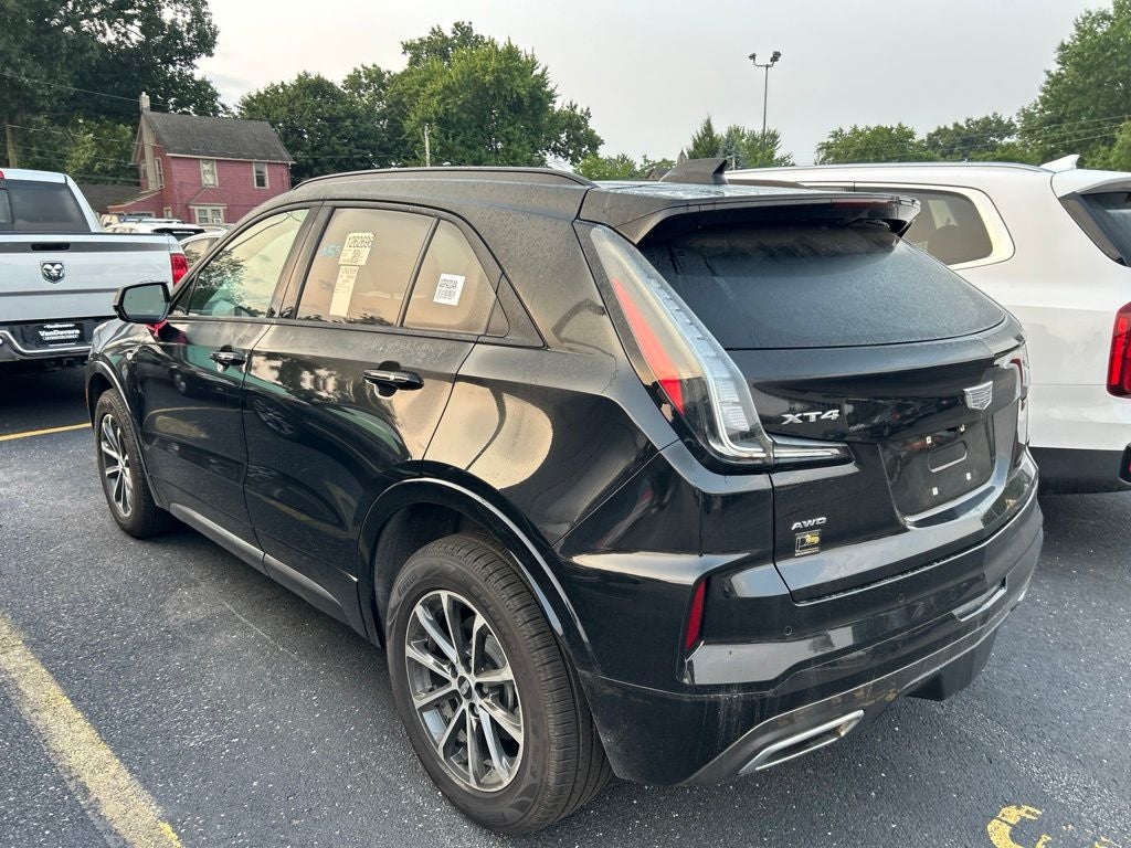 2024 Cadillac XT4 Sport