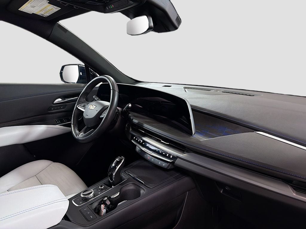 2024 Cadillac XT4 Sport