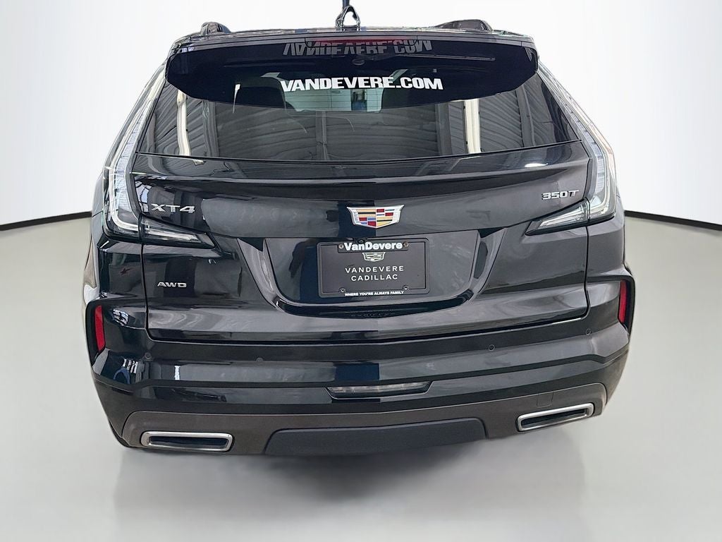 2024 Cadillac XT4 Sport