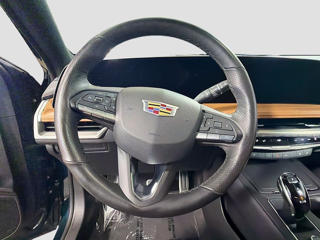 2025 Cadillac XT4 Sport