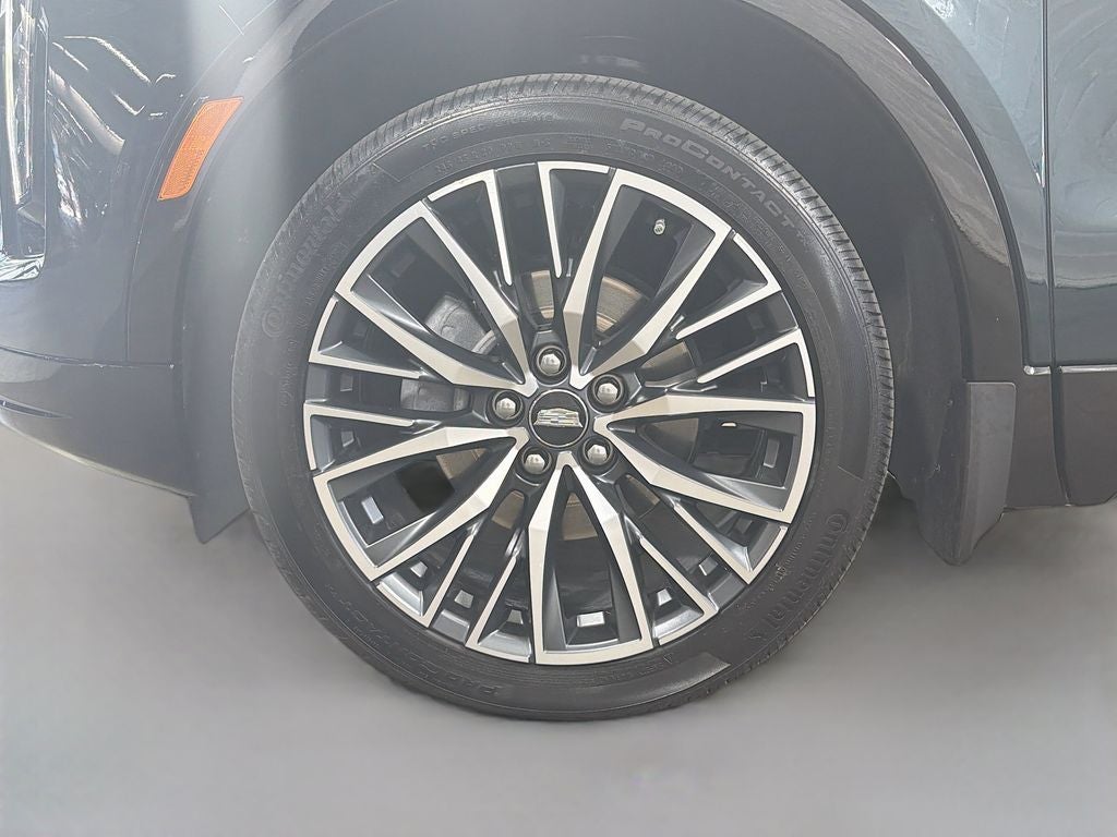 2025 Cadillac XT4 Sport