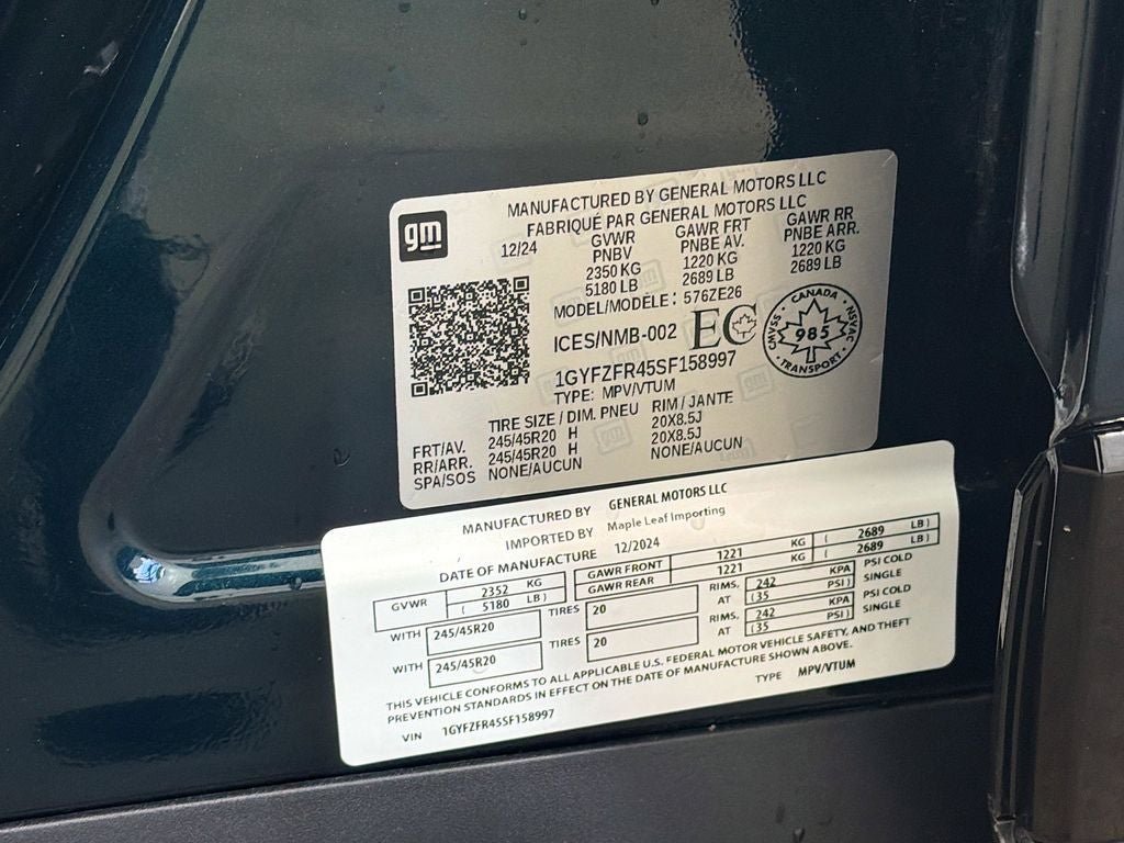 2025 Cadillac XT4 Sport