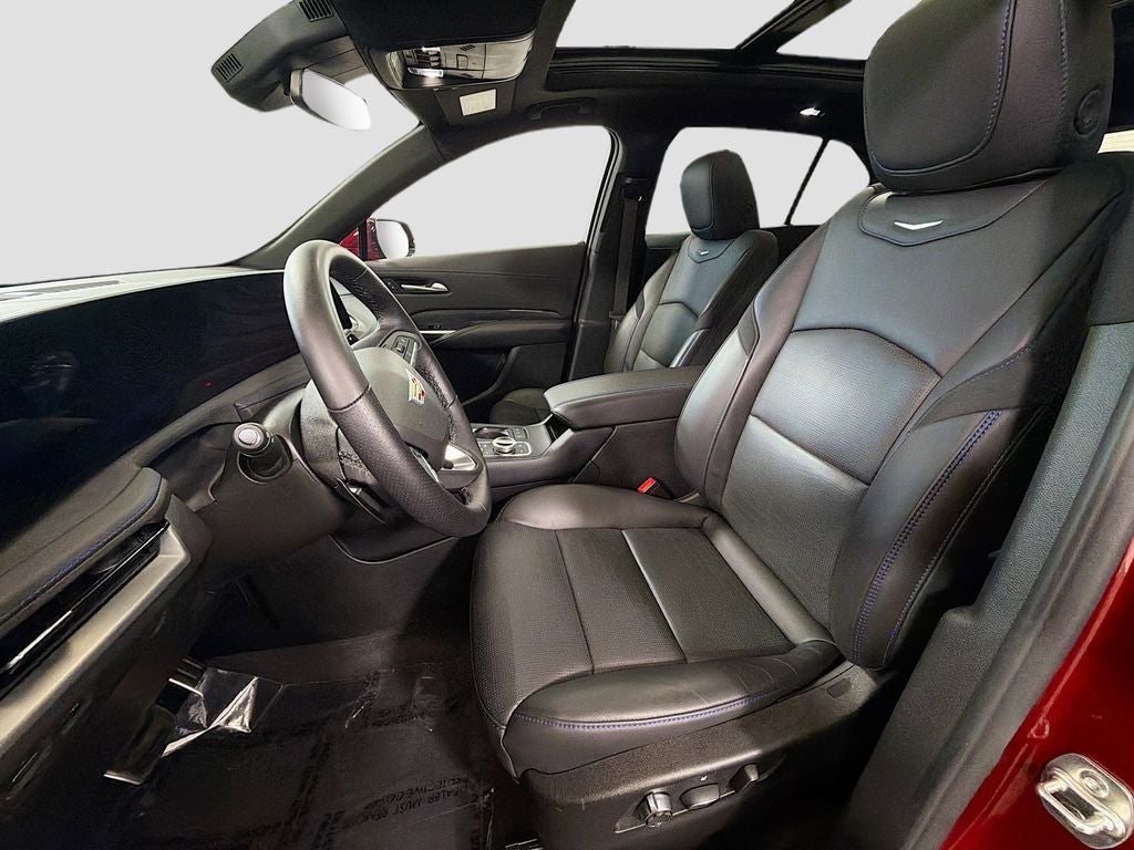 2025 Cadillac XT4 Sport