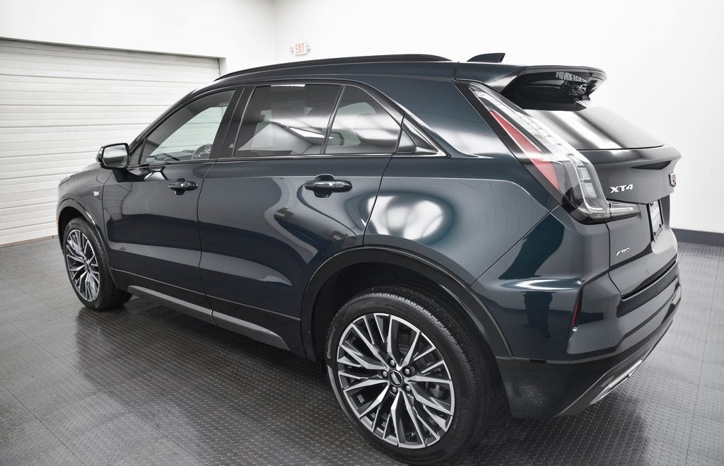 2024 Cadillac XT4 Sport