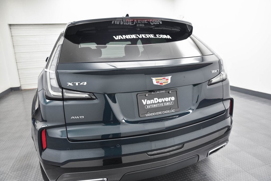2024 Cadillac XT4 Sport