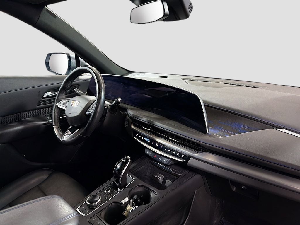 2024 Cadillac XT4 Sport