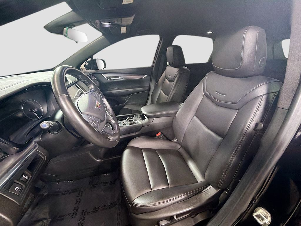 2021 Cadillac XT5 Luxury