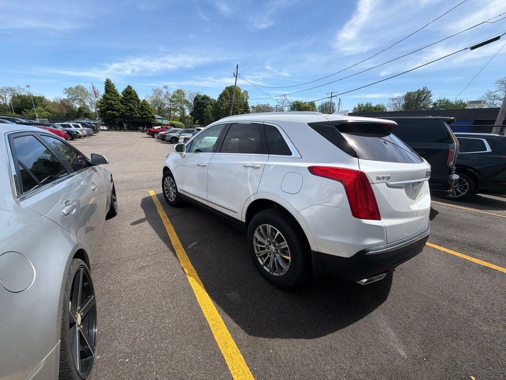2017 Cadillac XT5 Luxury