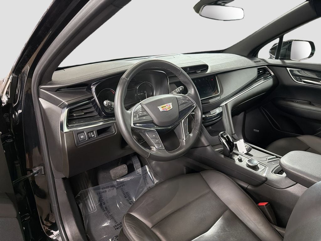 2022 Cadillac XT5 Premium Luxury