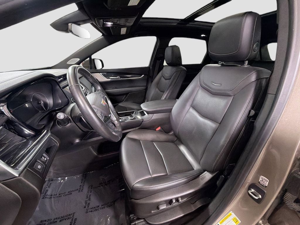 2022 Cadillac XT5 Premium Luxury