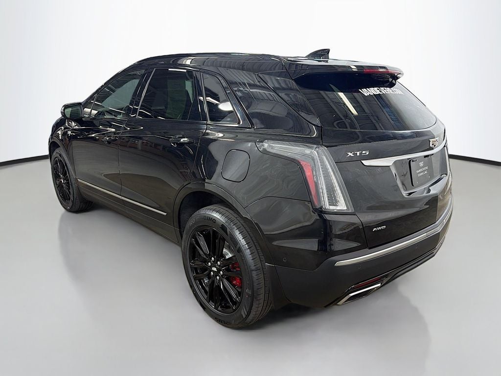 2022 Cadillac XT5 Sport