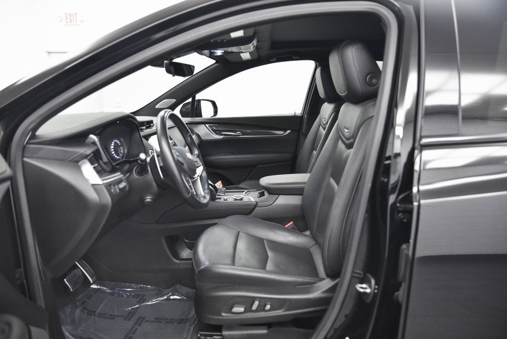 2022 Cadillac XT5 Sport