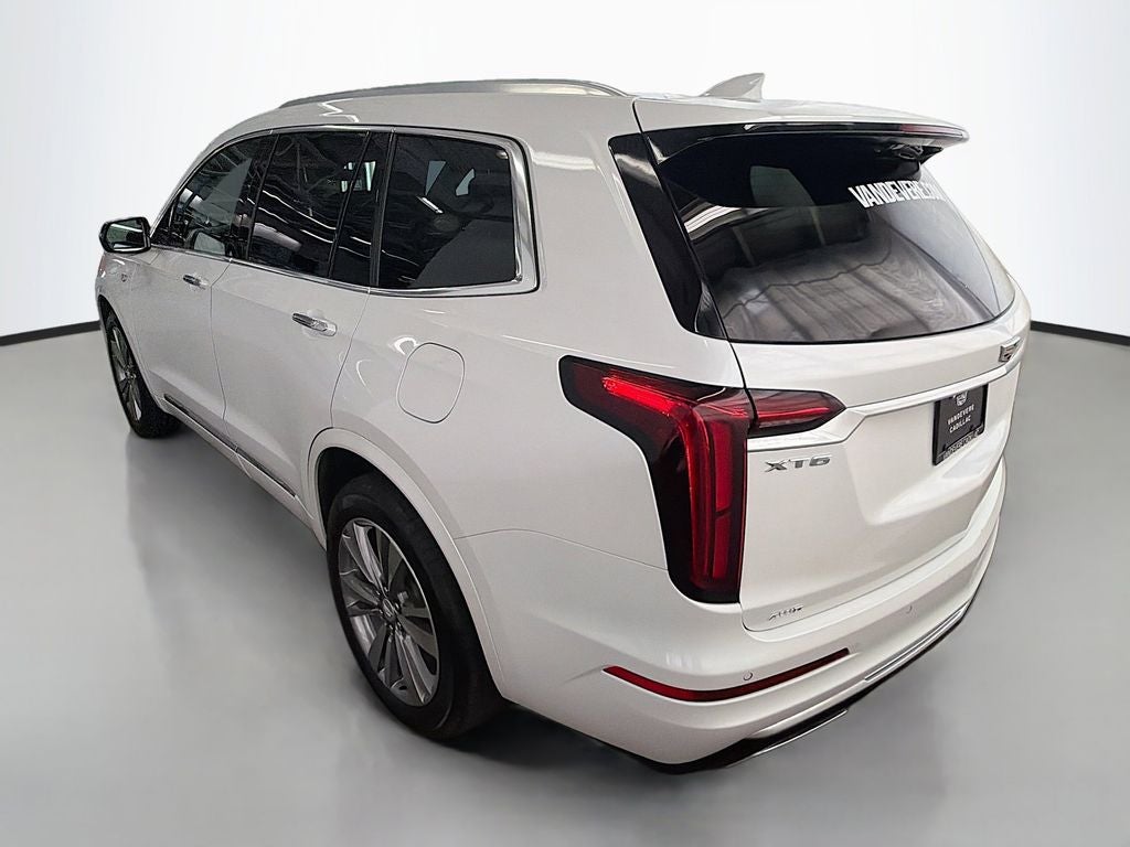 2022 Cadillac XT6 Premium Luxury