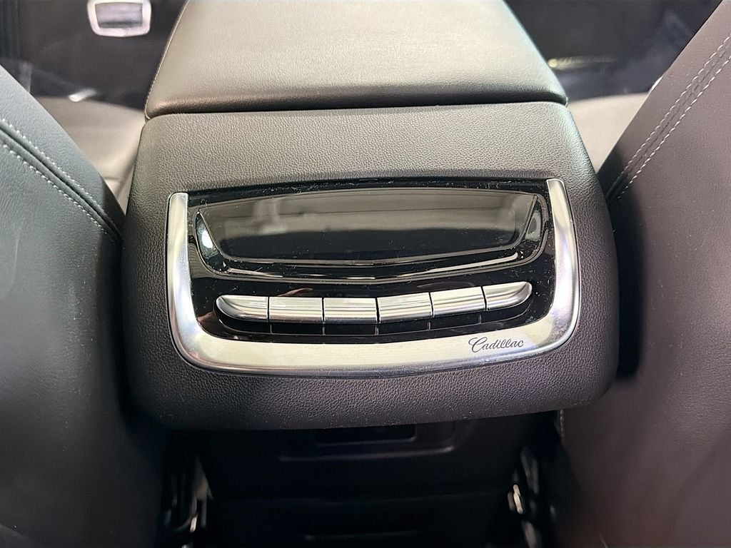 2022 Cadillac XT6 Sport