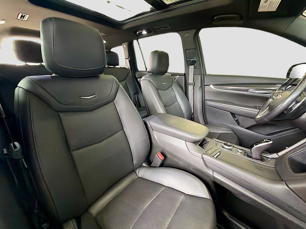 2022 Cadillac XT6 Sport