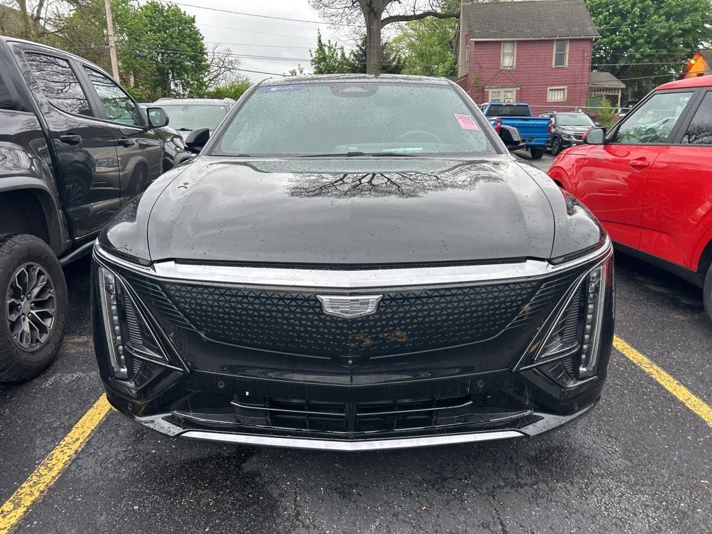 2024 Cadillac LYRIQ Sport