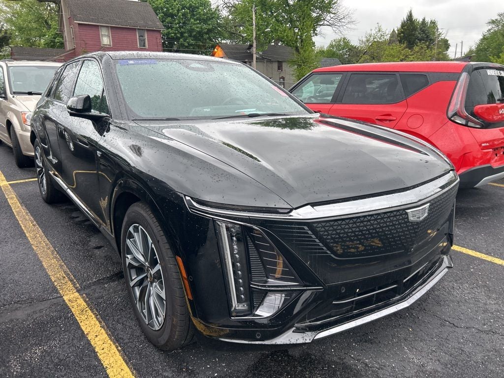 2024 Cadillac LYRIQ Sport