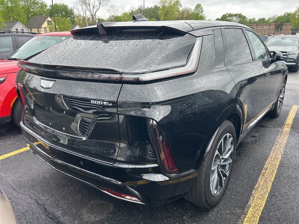 2024 Cadillac LYRIQ Sport