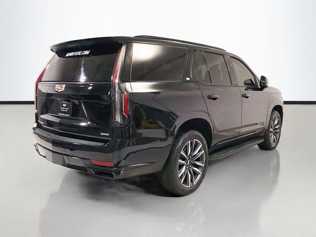 2023 Cadillac Escalade Sport