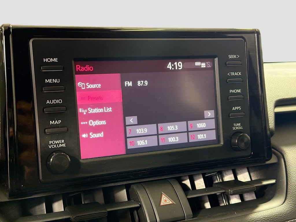 2019 Toyota RAV4 LE