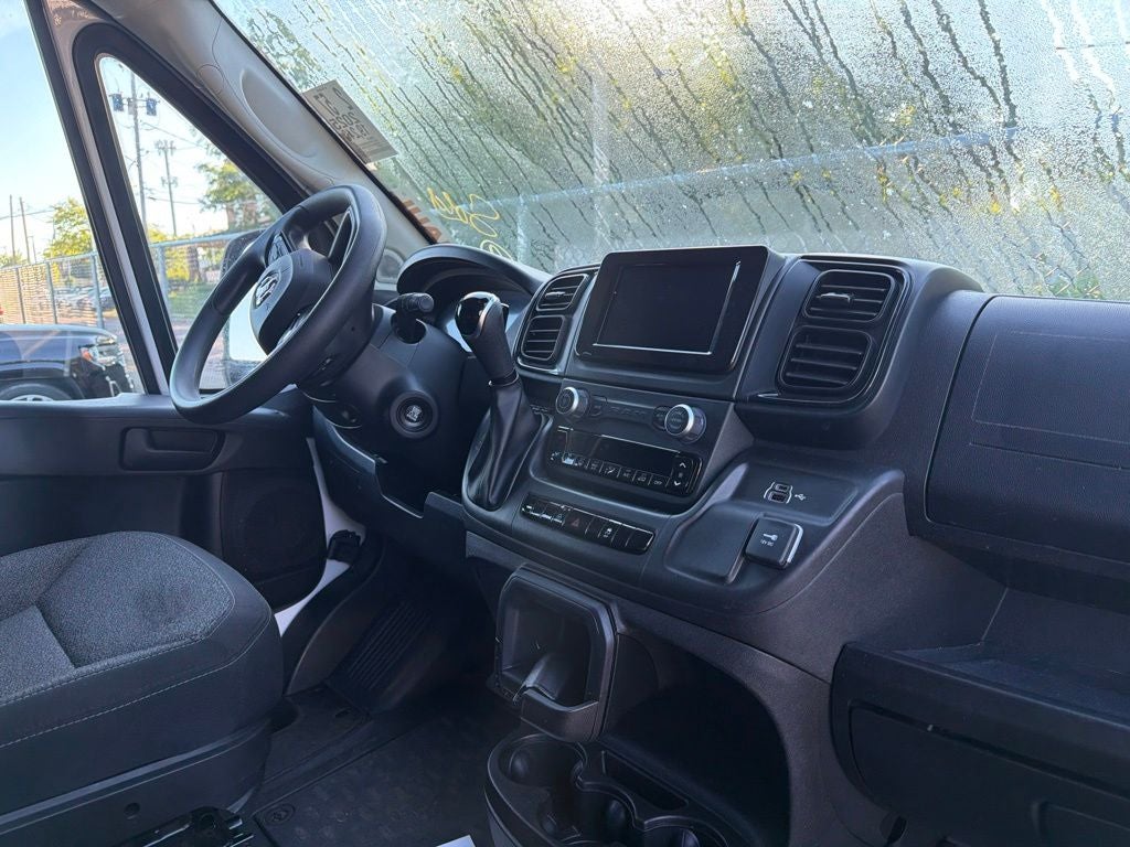 2025 RAM ProMaster 2500 Base 136 WB