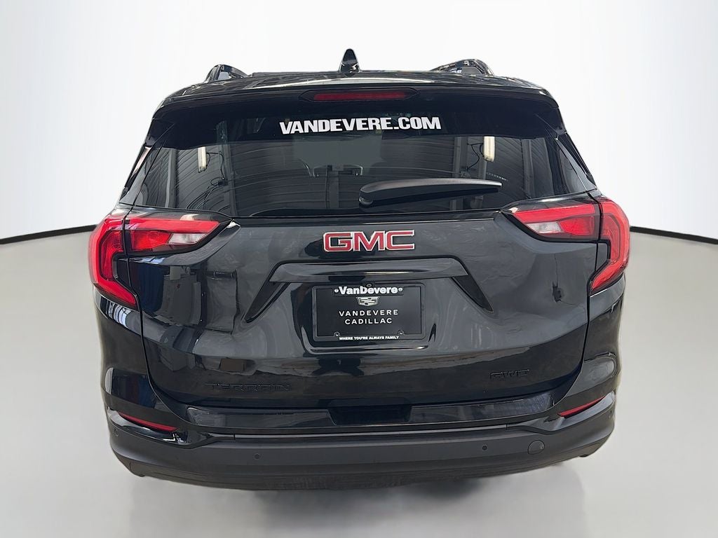 2021 GMC Terrain SLT